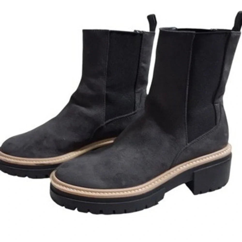 Open Edit Chunky Platform‎ Mya Lug Sole Women's Size 7.5 Chelsea Suede Boots